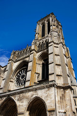 Ambiance dans la cathédrale de Soissons