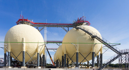 Large new spherical tanks in a chemical plant