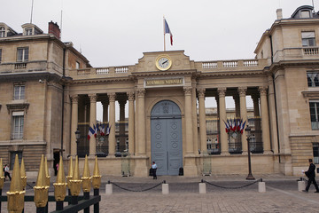 Naklejka premium Ambiance, architecture et couloirs de l' Assemblee Nationale