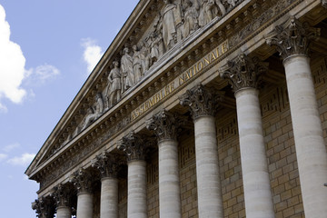 Ambiance, architecture et couloirs de l' Assemblee Nationale