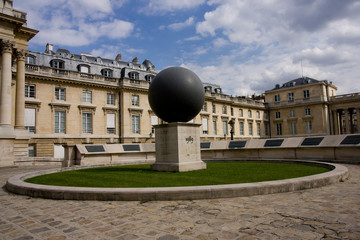 Ambiance, architecture et couloirs de l' Assemblee Nationale