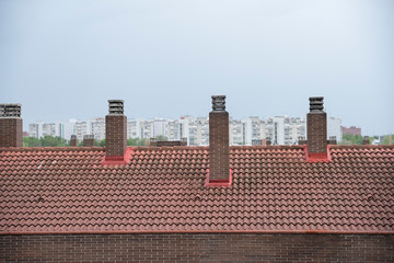 Naklejka premium Chimeneas y edificios