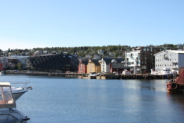 Naklejka premium tromso tromsø water travel tourism sea coast nature port blue landscape sky harbor architecture europe boatship mountain summer bay view city beautifull 
