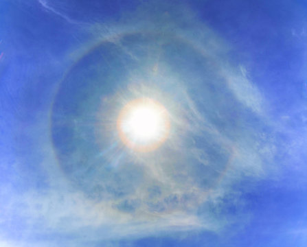 circular rainbow around the sun