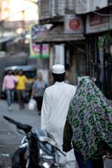 Obraz premium crowd and people in the neighbourhood of Bandra, Mumbai, India