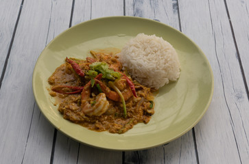 Thai Rice with Stir Fried Curry with Prawns 