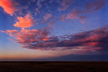 Fototapeta na wymiar Farmland Sunset