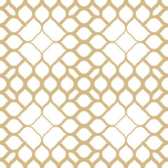 Fototapeta premium Golden vector halftone seamless texture. Abstract geometric pattern with gradient transition effect, grid, mesh, net, weave. Gold and white minimal repeat background. Luxury design for decor, prints