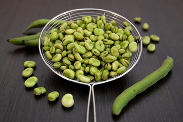 Fèves fraîches