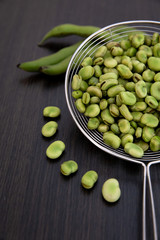 Fèves fraîches