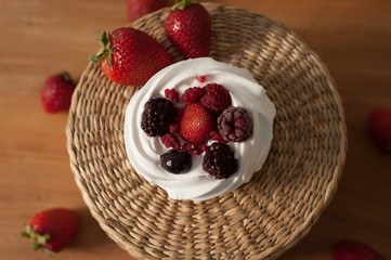 red fruit cheesecake on ceramic plate