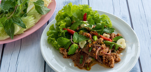 Thai Spicy Minced Pork Salad 