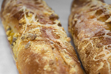 bread baguette loaf fresh cheese France bun flour flour malt bran wheat corn sunflower seeds baked cereals food crunch