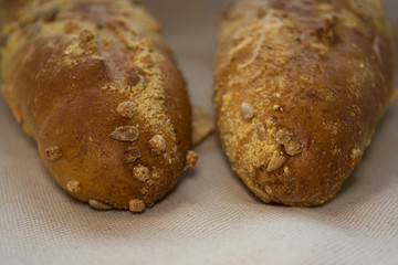 bread baguette loaf fresh cheese France bun flour flour malt bran wheat corn sunflower seeds baked cereals food crunch