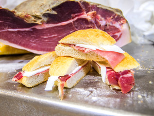 focaccia with raw ham and mozzarella