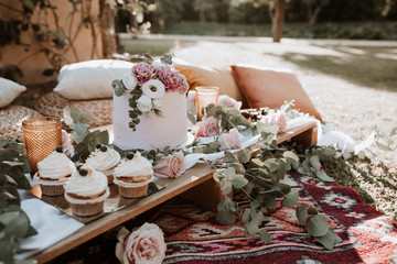 Fototapeta Bridal cake, wedding candy table obraz