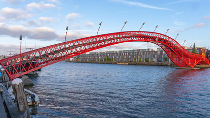 Python Bridge in Amsterdam Netherlands - obrazy, fototapety, plakaty