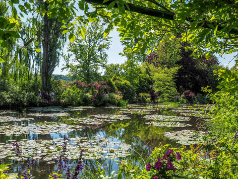  The gardens of Claude Monet's home in Giverny capture the beauty expressed in his impressionist paintings.