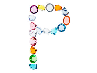 宝石で作ったアルファベット　P　白背景