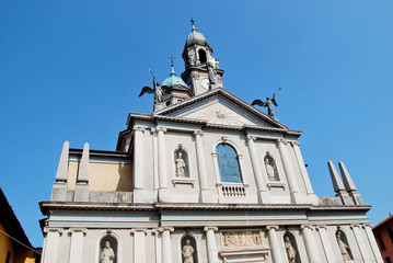 Fototapeta na wymiar Chiesa dei Santi Vito e Modesto a Lomazzo.