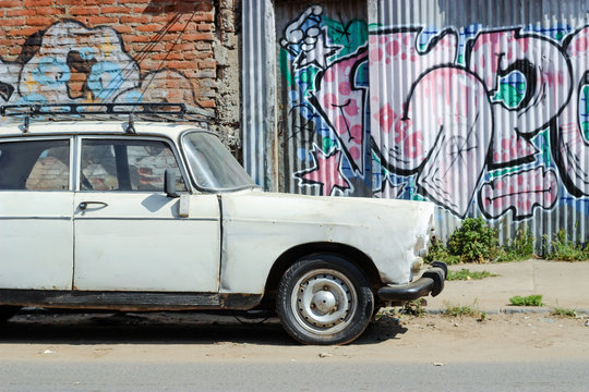 Auto en valparaiso y musica