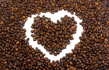 Coffee cup and beans coffee  on a white background. coffee cup and coffee beans.