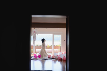 Beautiful lace white wedding dress
