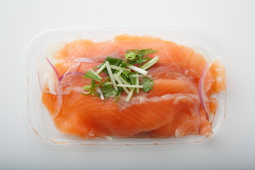 サーモンマリネ