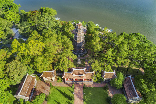 The Thien Mu Pagoda is one of the ancient pagoda in Hue city.It is located on the banks of the Perfume River in Vietnam's historic city of Hue. Thien Mu Pagoda can be reached either by car or by boat.