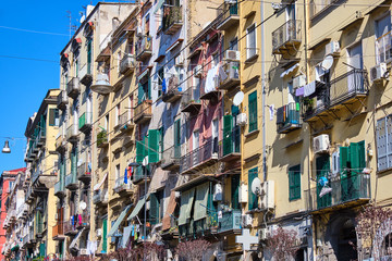 Fototapeta na wymiar Housing in the old town of Naples in Italy
