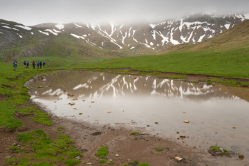 Paisaje pirenaico en la etapa de la Senda de Camille que conecta el efugio de Gabardito con el...