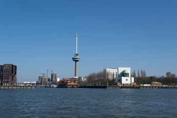 Obraz premium Euromast Tower in Rotterdam with floating Chinese restaurant