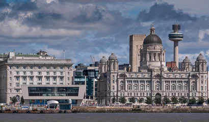 Fototapeten Liverpool Waterfront from the Mersey River 5 © Barry