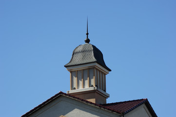 building dome with a spire
