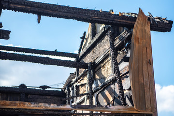 火事の焼け跡 火災 火の用心イメージ