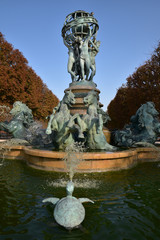 Fototapeta na wymiar Fontaines des Quatre parties du Monde à Paris, France