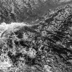 Fale na Morzy Bałtyckim