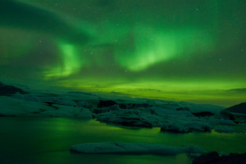 Fototapeta na wymiar Aurora borealis in Iceland 