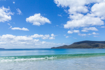 Fototapeta na wymiar Bruny island adventure bay beach, Tasmania, Australia