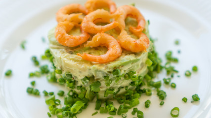 salad plate with shrimps and green onions
