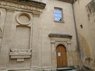 Granet XXe , Place Jean-Boyer, Rue du Maréchal Joffre, Aix en provence, sud france village provençal avec chapelle église d'époque