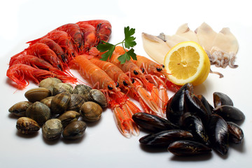 ingredientes para una paella de marisco