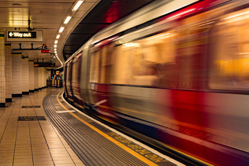 Obraz premium subway train in motion blur