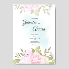Beautiful wedding invitation card template set with floral and leaves frame Premium Vector