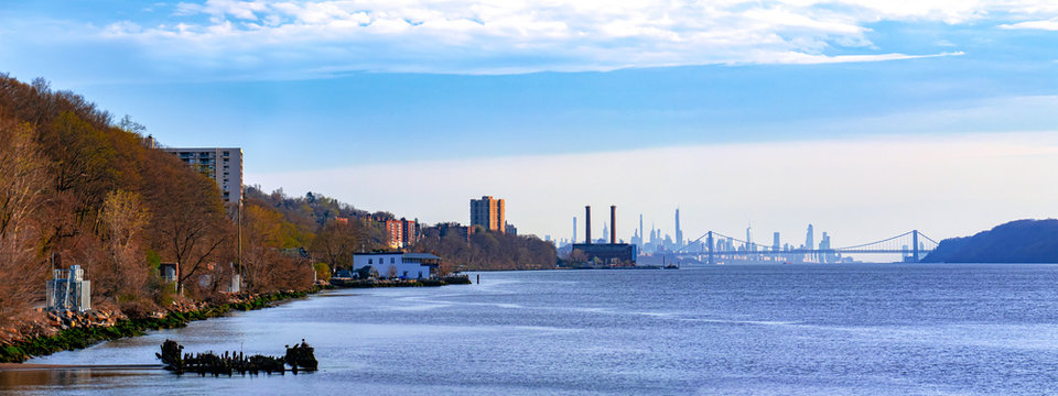 Waterfront view in Hastings-On-Hudson, NY, with the Hudson River and New York City in the background
