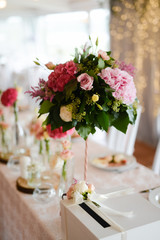 Beautiful floral table decoration for a special occasion