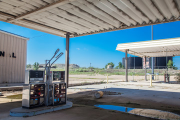gasolinera abandonada en Nuevo Mexico