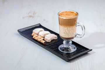 Quarantine people to prepare latte at home
