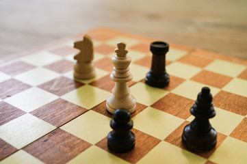 chess games with figures 