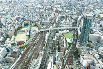 Fototapeta premium 昼間のあべのハルカスから見た八尾市方面
